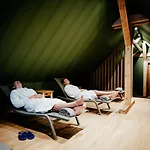 Alpenrose Hotel 3*