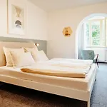 Alpenrose Hotel 3*