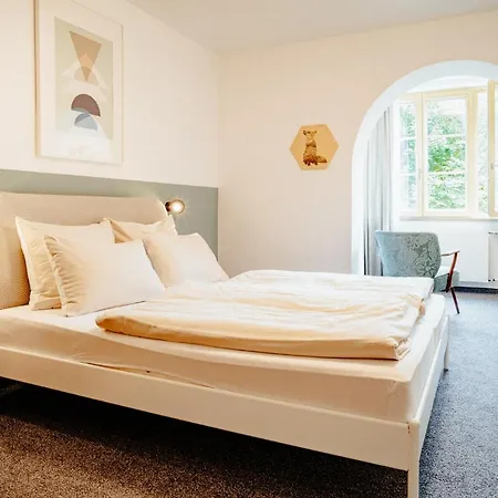 Alpenrose Hotel 3*