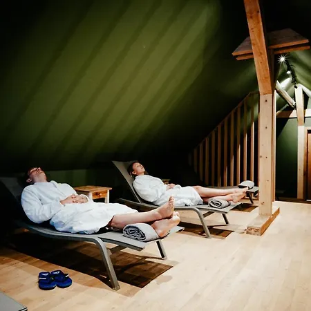Alpenrose Hotel 3*
