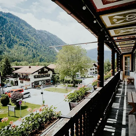 Ξενοδοχείο Alpenrose 3*